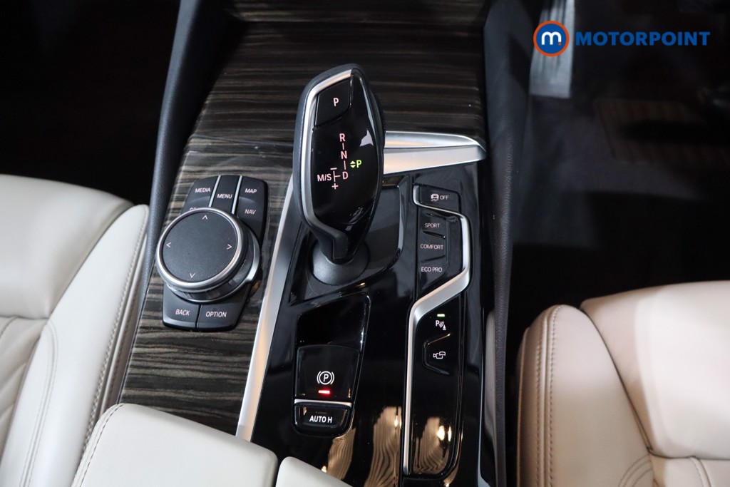 BMW 5 Series SE Automatic Petrol Estate - Stock Number (1568245) - 20th supplementary image