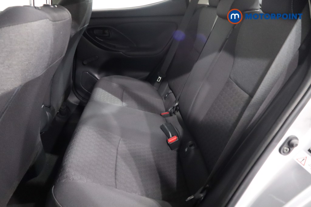 Toyota Yaris Icon Automatic Petrol-Electric Hybrid Hatchback - Stock Number (1568406) - 4th supplementary image