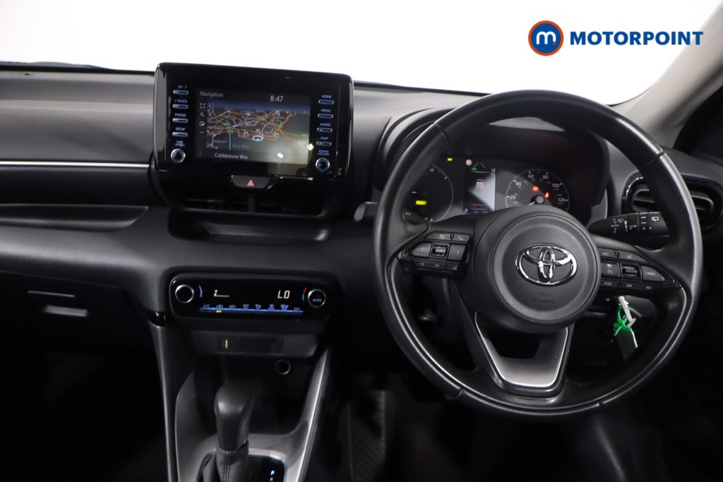 Toyota Yaris Icon Automatic Petrol-Electric Hybrid Hatchback - Stock Number (1568406) - 5th supplementary image