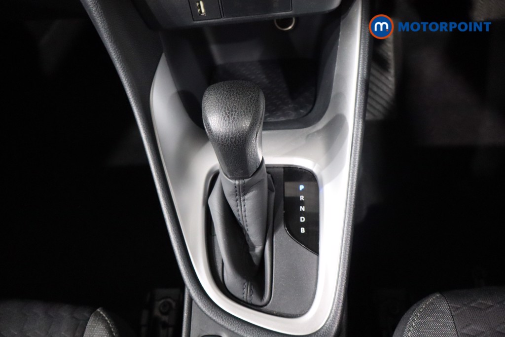Toyota Yaris Icon Automatic Petrol-Electric Hybrid Hatchback - Stock Number (1568406) - 18th supplementary image