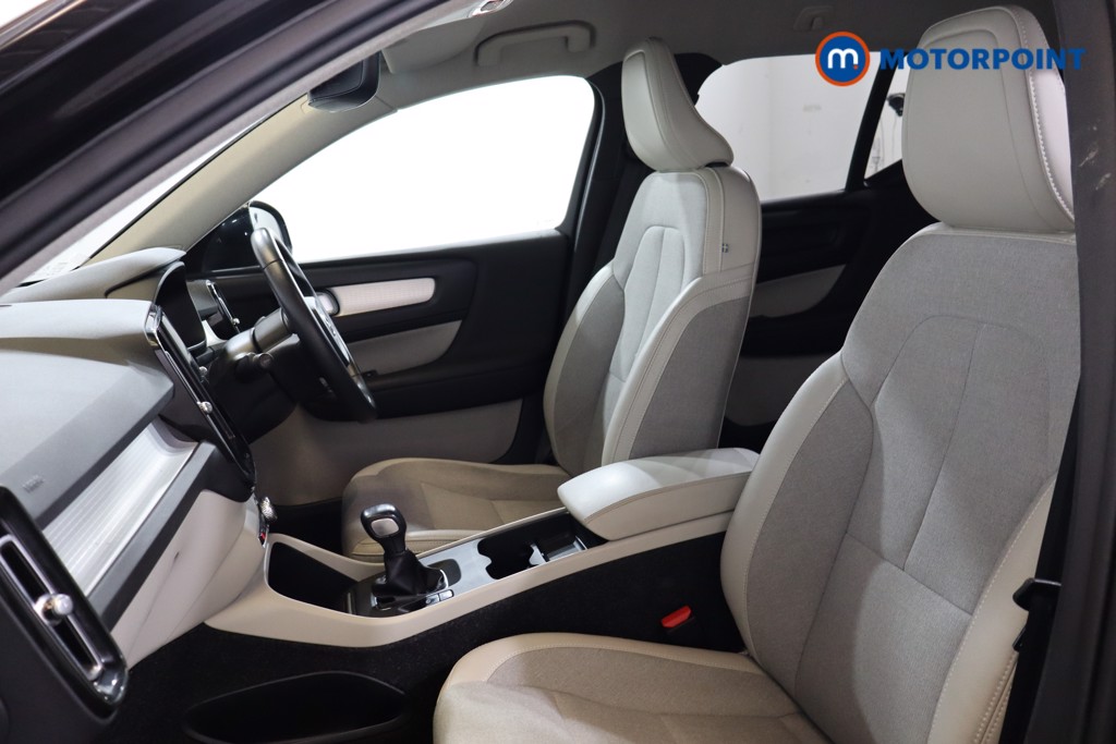 Volvo Xc40 Momentum Manual Petrol SUV - Stock Number (1544738) - 18th supplementary image