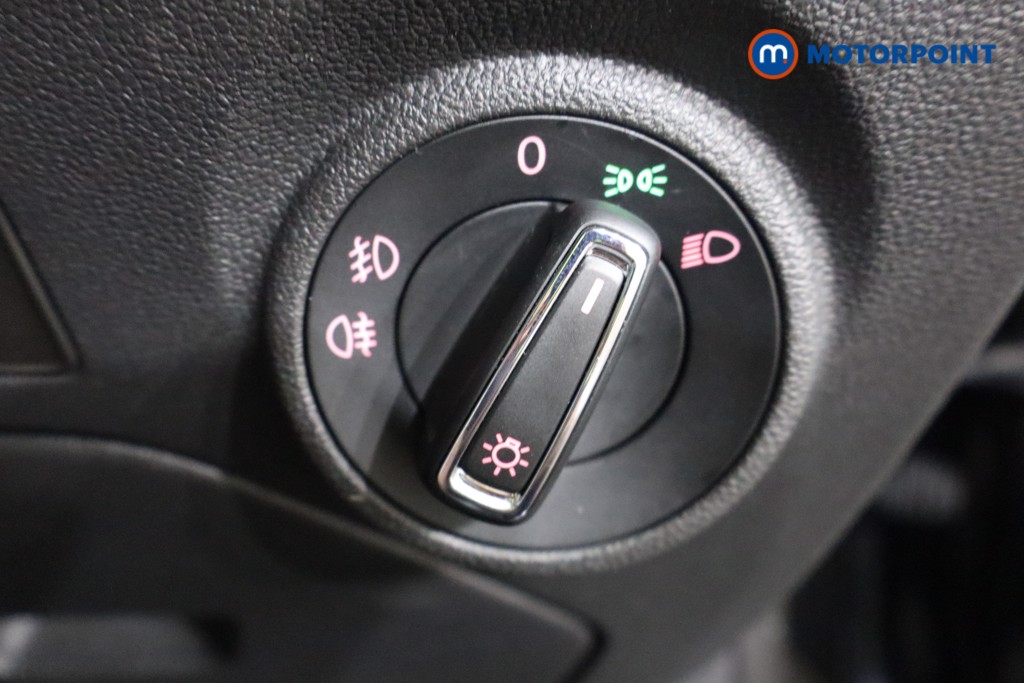 Seat Leon Se Dynamic Manual Petrol Hatchback - Stock Number (1558298) - 16th supplementary image