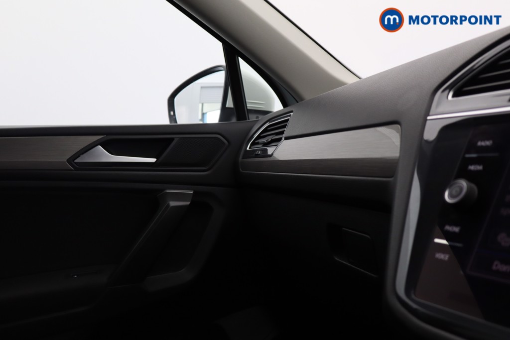 Volkswagen Tiguan Allspace Match Manual Petrol SUV - Stock Number (1564183) - 10th supplementary image