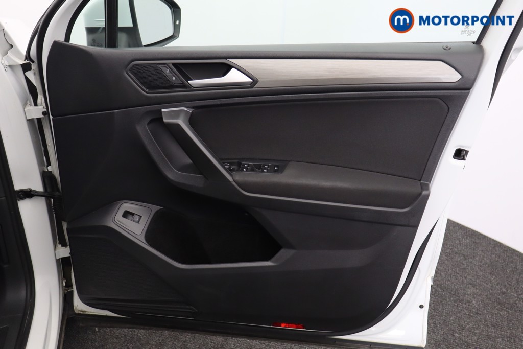Volkswagen Tiguan Allspace Match Manual Petrol SUV - Stock Number (1564183) - 19th supplementary image