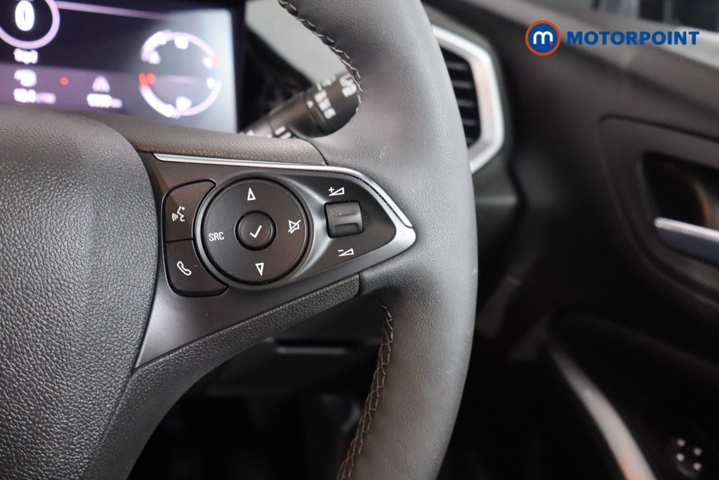 Vauxhall Grandland Ultimate Manual Petrol SUV - Stock Number (1568241) - 9th supplementary image