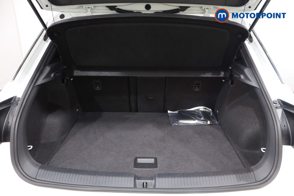 Volkswagen T-Roc R-Line Automatic Petrol SUV - Stock Number (1568351) - 32nd supplementary image