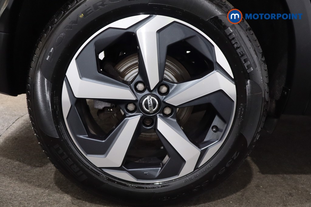 Nissan Qashqai N-Connecta Manual Petrol SUV - Stock Number (1536850) - 10th supplementary image