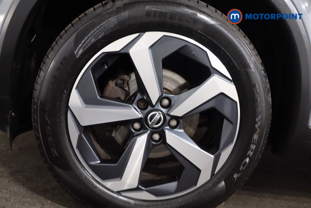 Nissan Qashqai N-Connecta Manual Petrol SUV - Stock Number (1536850) - 11th supplementary image