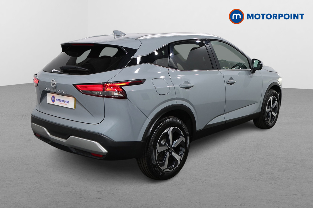 Nissan Qashqai N-Connecta Manual Petrol SUV - Stock Number (1536850) - Drivers side rear corner
