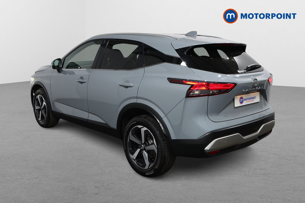 Nissan Qashqai N-Connecta Manual Petrol SUV - Stock Number (1536850) - Passenger side rear corner