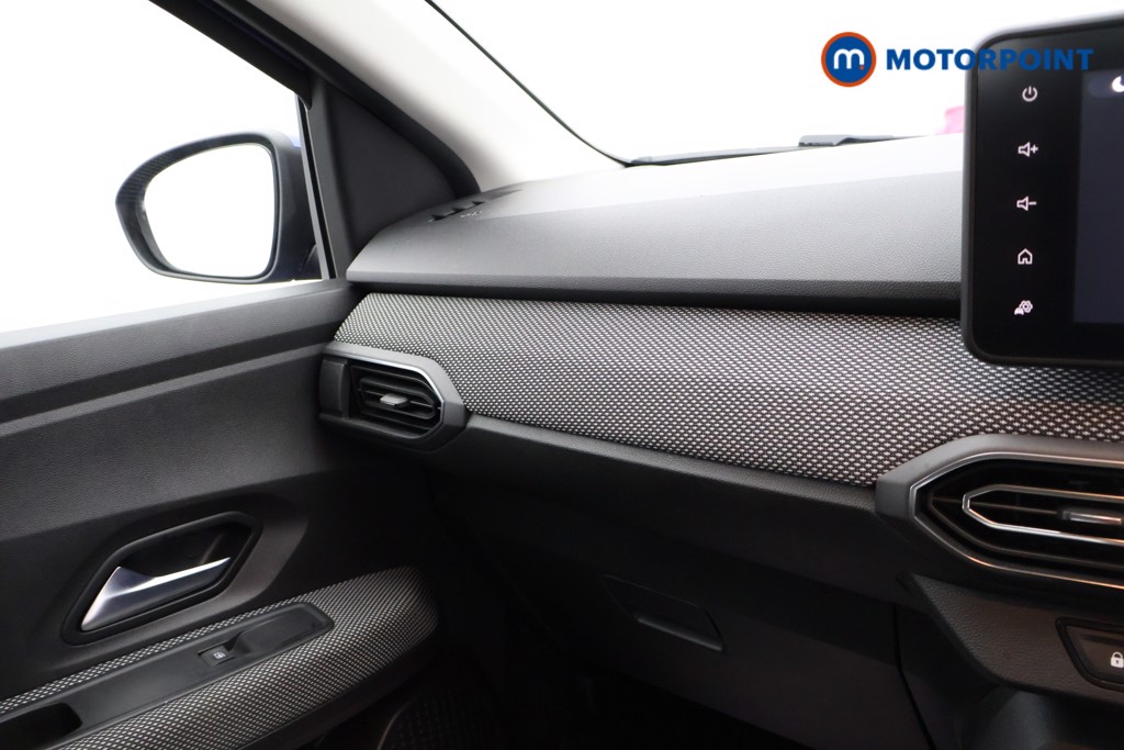 Dacia Sandero Comfort Manual Petrol Hatchback - Stock Number (1541501) - 7th supplementary image