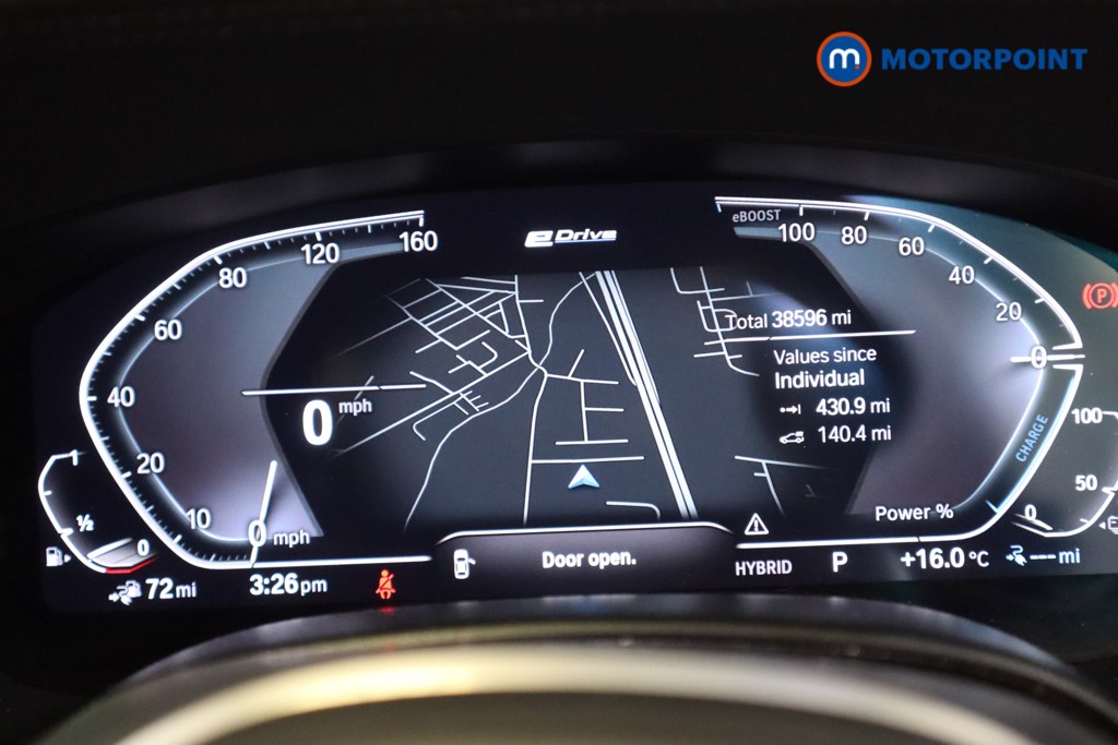 BMW 5 Series M Sport Automatic Petrol Plug-In Hybrid Estate - Stock Number (1543733) - 3rd supplementary image