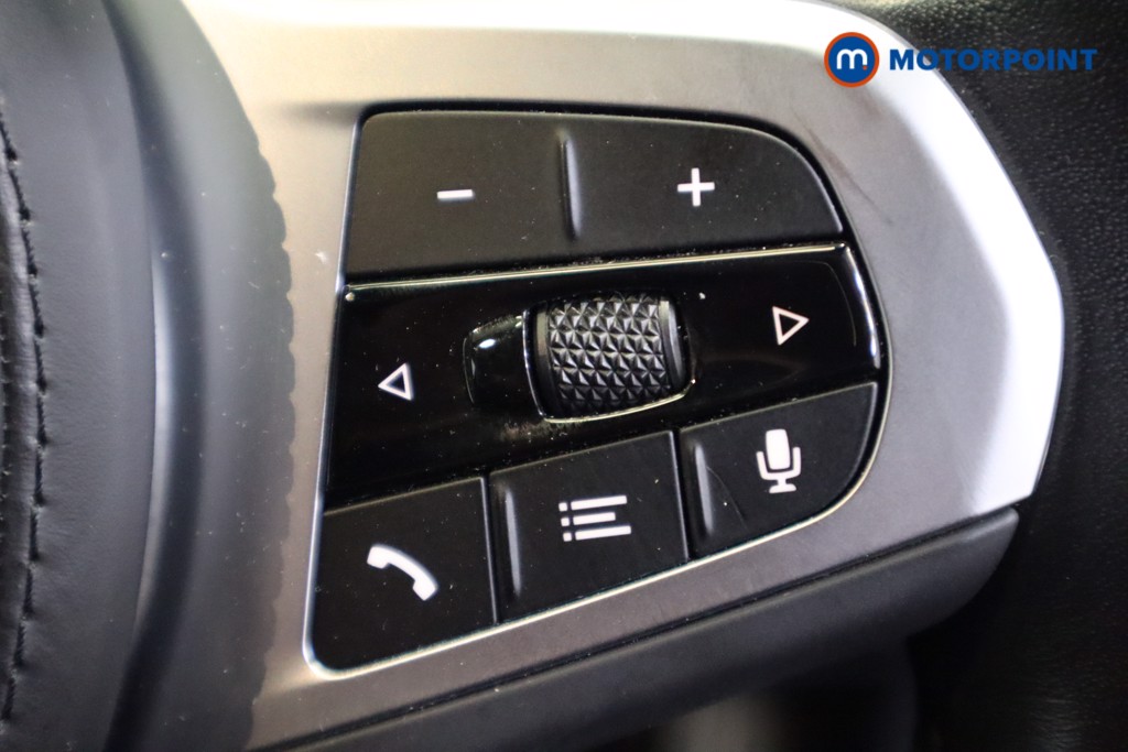 BMW 5 Series M Sport Automatic Petrol Plug-In Hybrid Estate - Stock Number (1543733) - 16th supplementary image