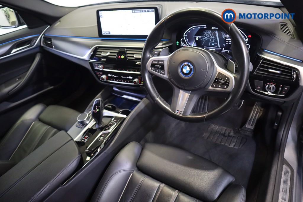 BMW 5 Series M Sport Automatic Petrol Plug-In Hybrid Estate - Stock Number (1543733) - 1st supplementary image