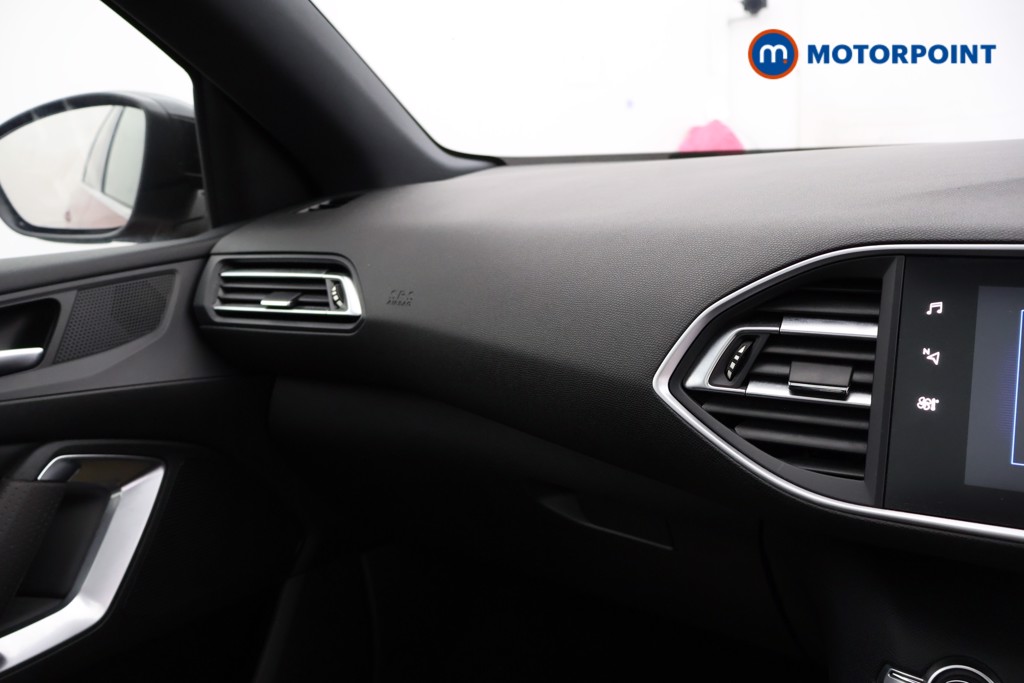 Peugeot 308 Gt Line Manual Petrol Hatchback - Stock Number (1546779) - 7th supplementary image
