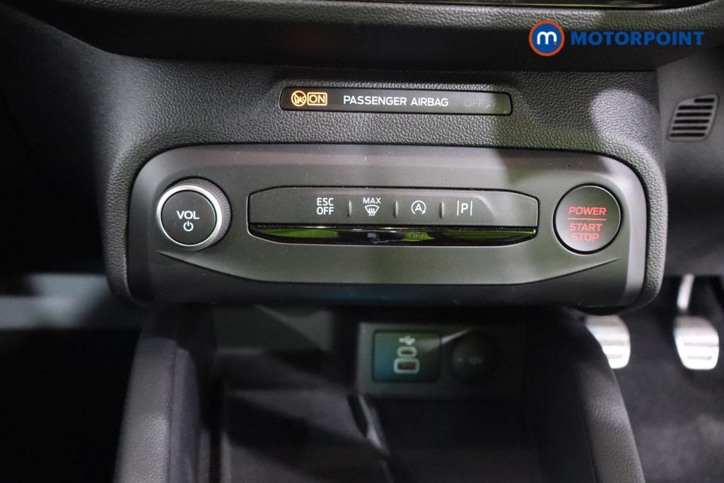 Ford Focus ST Manual Petrol Hatchback - Stock Number (1554016) - 4th supplementary image