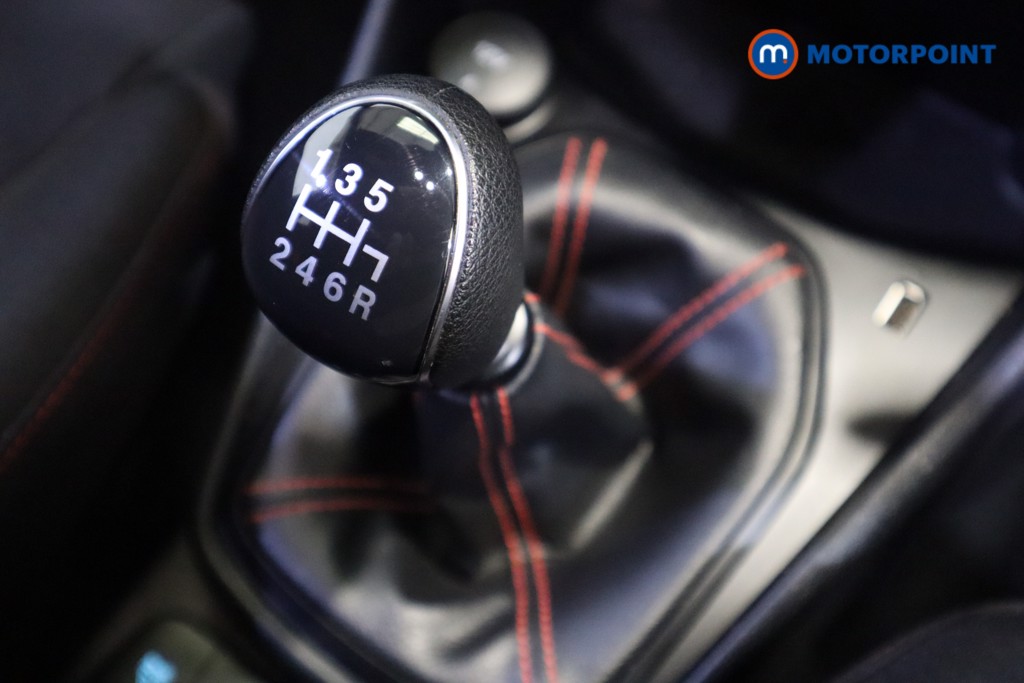 Ford Fiesta St-Line Manual Petrol-Electric Hybrid Hatchback - Stock Number (1558293) - 5th supplementary image