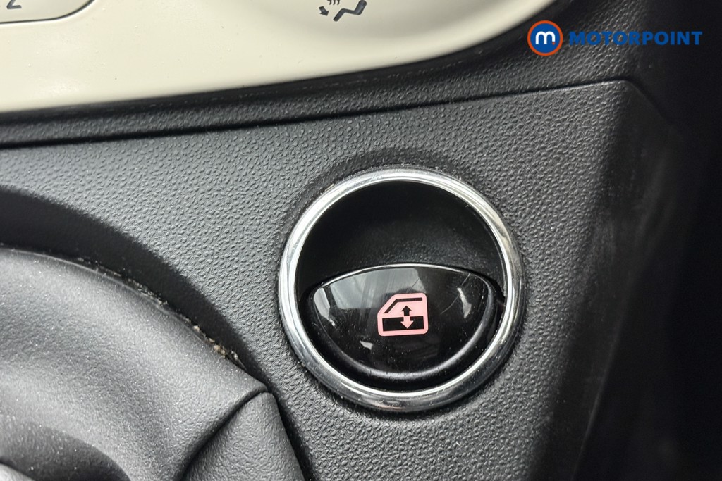 Fiat 500 1.0 Mild Hybrid 3Dr Manual Petrol-Electric Hybrid Hatchback - Stock Number (1559960) - 9th supplementary image