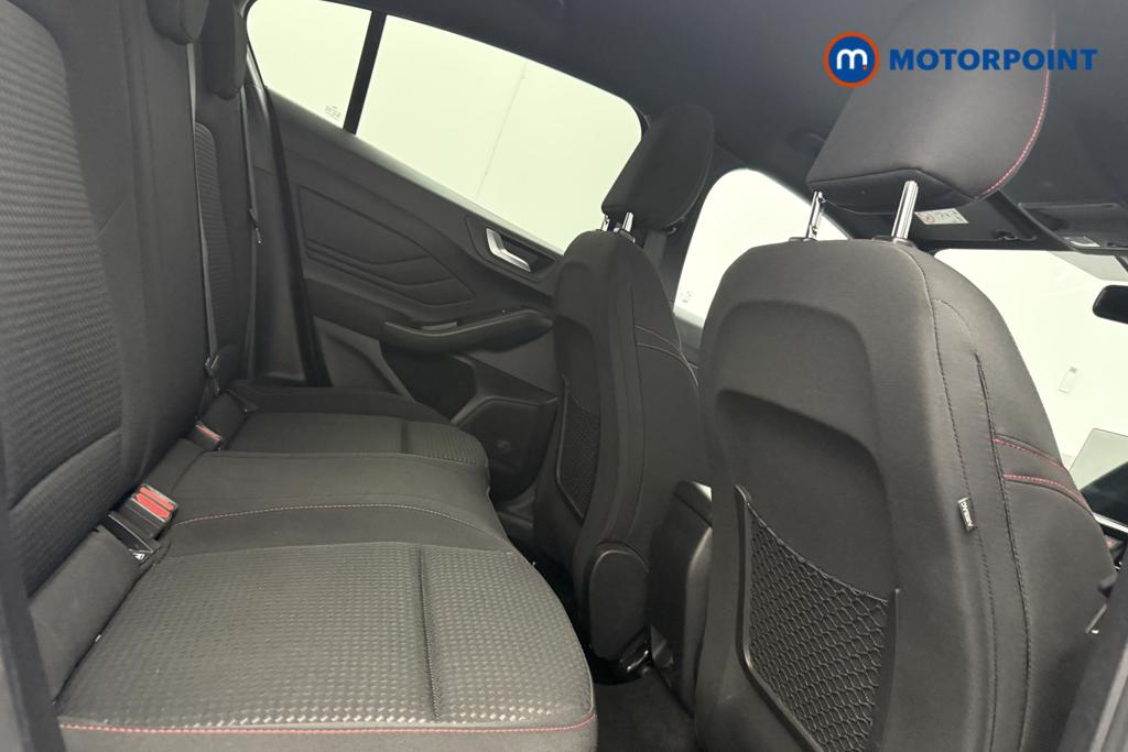 Ford Focus St-Line Edition Manual Petrol-Electric Hybrid Hatchback - Stock Number (1561301) - 9th supplementary image