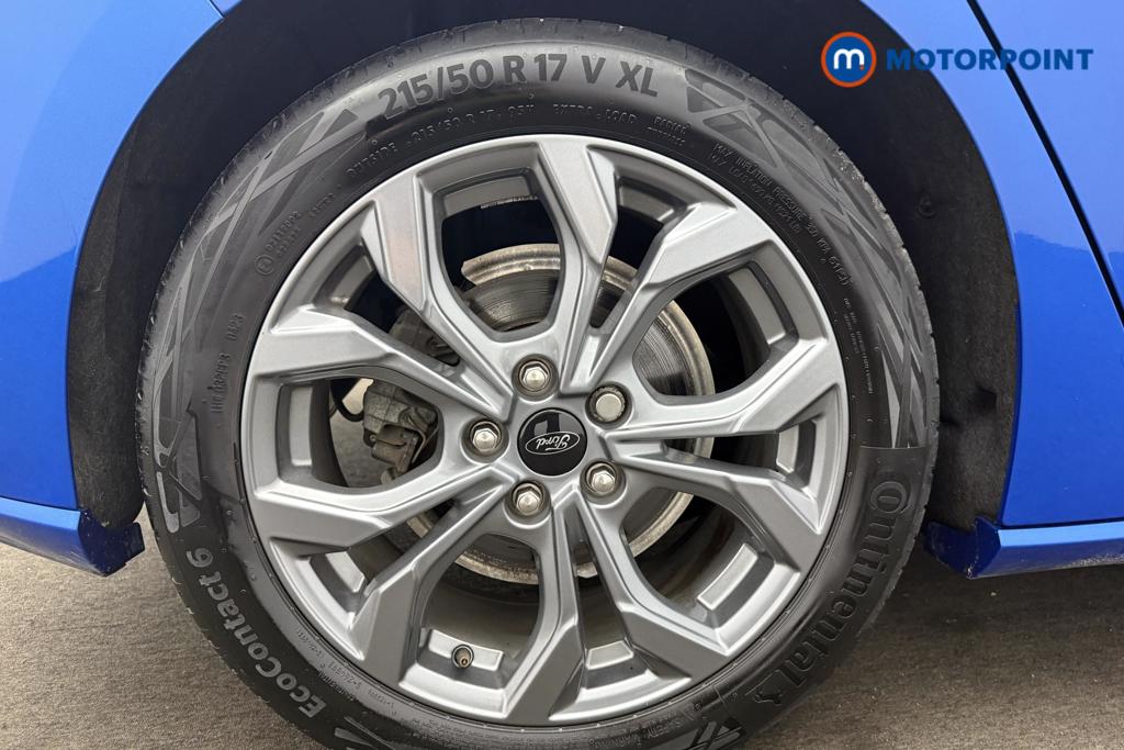 Ford Focus St-Line Edition Manual Petrol-Electric Hybrid Hatchback - Stock Number (1561301) - 10th supplementary image