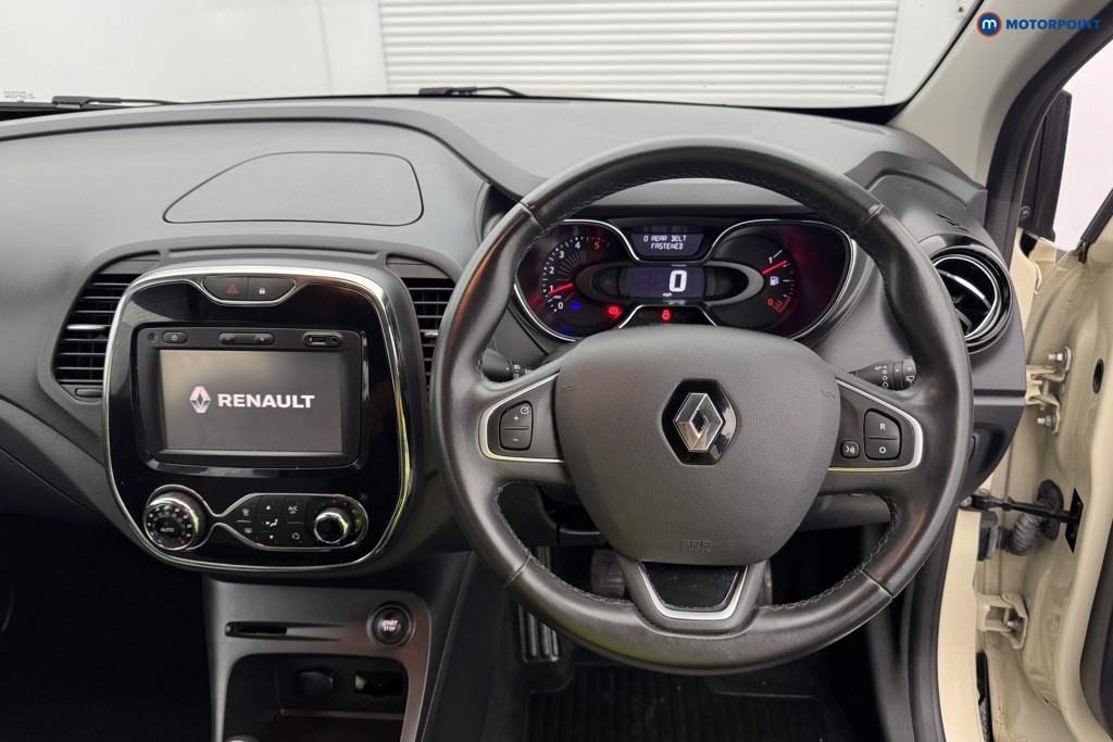 Renault Captur Dynamique Nav Manual Diesel SUV - Stock Number (1561544) - 1st supplementary image