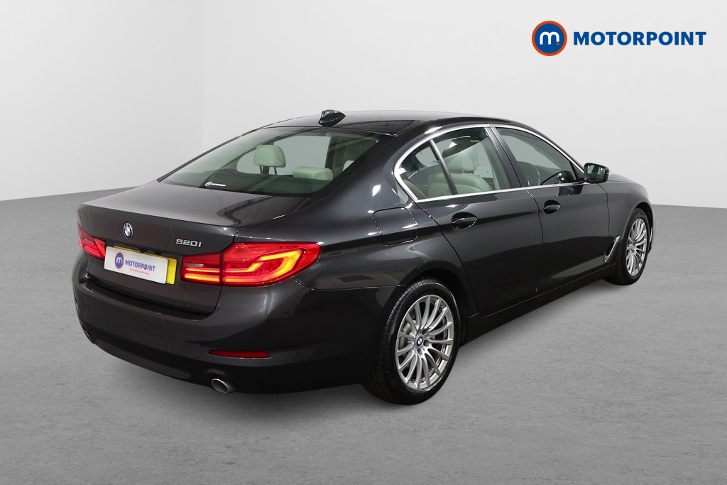 BMW 5 Series SE Automatic Petrol Saloon - Stock Number (1562015) - Drivers side rear corner