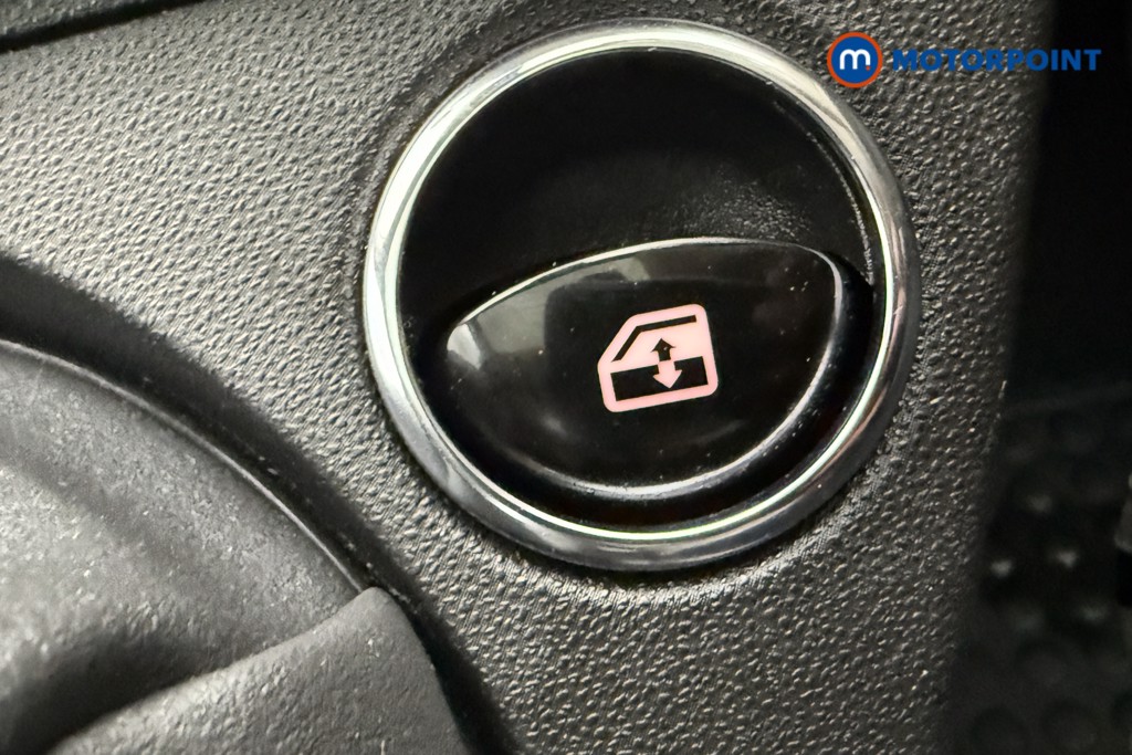 Fiat 500 1.0 Mild Hybrid 3Dr Manual Petrol-Electric Hybrid Hatchback - Stock Number (1562254) - 10th supplementary image