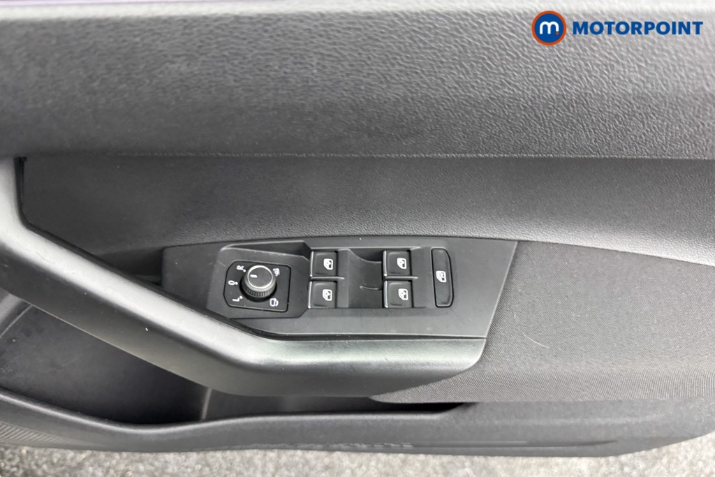 Volkswagen Taigo R-Line Automatic Petrol SUV - Stock Number (1562342) - 16th supplementary image