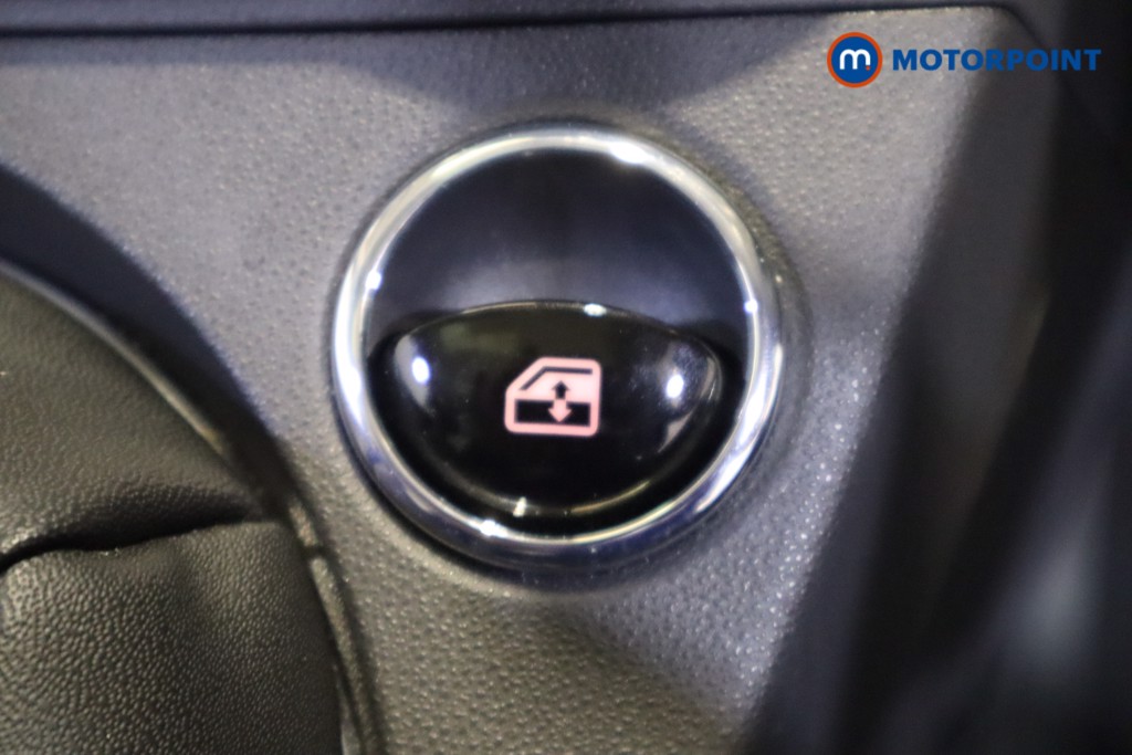 Fiat 500 Lounge Manual Petrol Hatchback - Stock Number (1562367) - 19th supplementary image