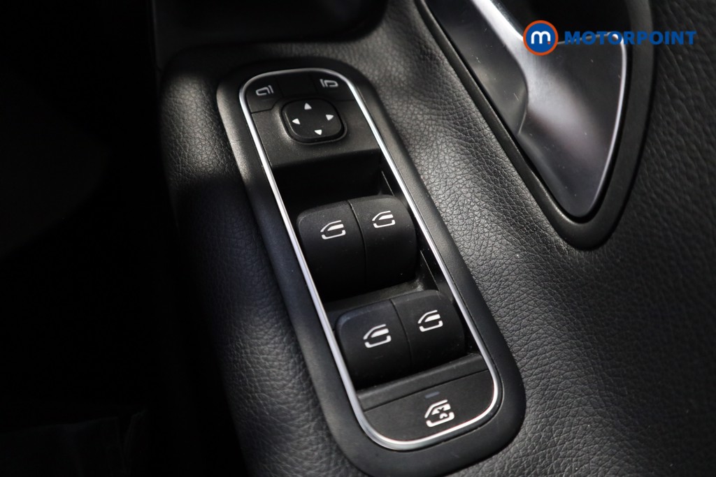Mercedes-Benz A Class SE Automatic Petrol Hatchback - Stock Number (1562375) - 6th supplementary image