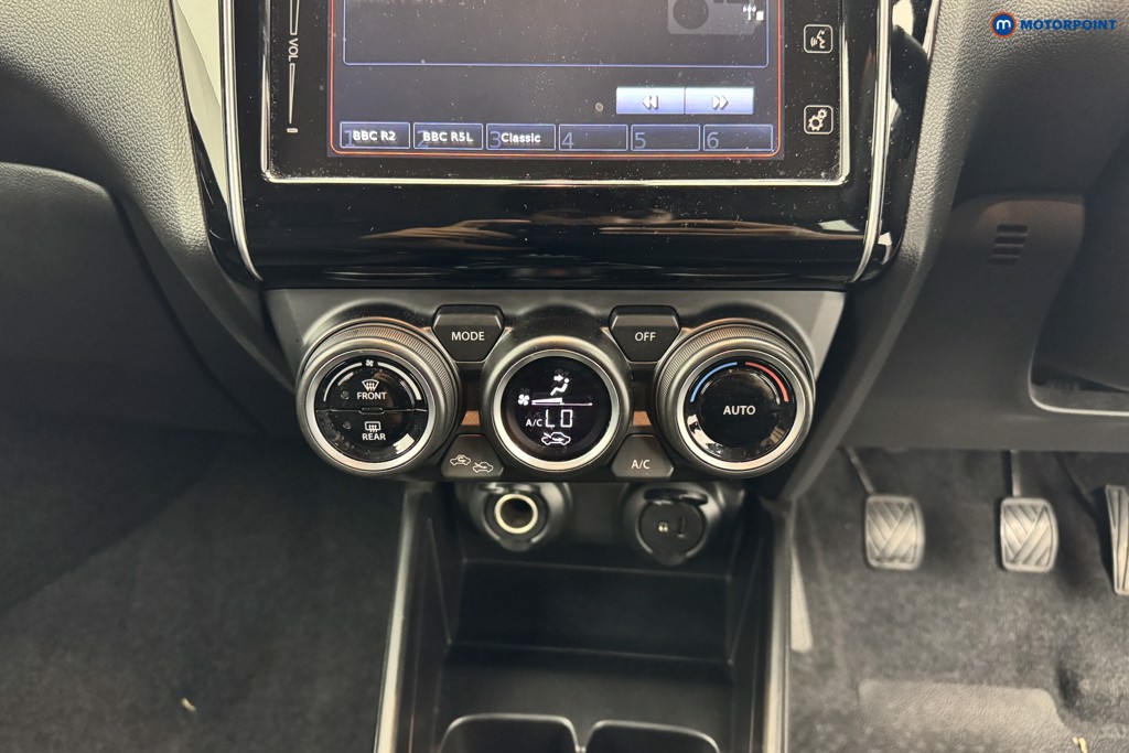 Suzuki Swift SZ5 Manual Petrol-Electric Hybrid Hatchback - Stock Number (1563018) - 14th supplementary image
