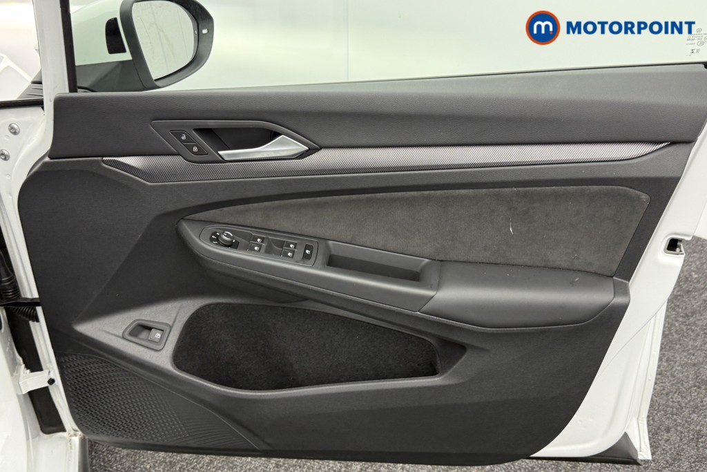 Volkswagen Golf GTE Automatic Petrol Plug-In Hybrid Hatchback - Stock Number (1563068) - 17th supplementary image