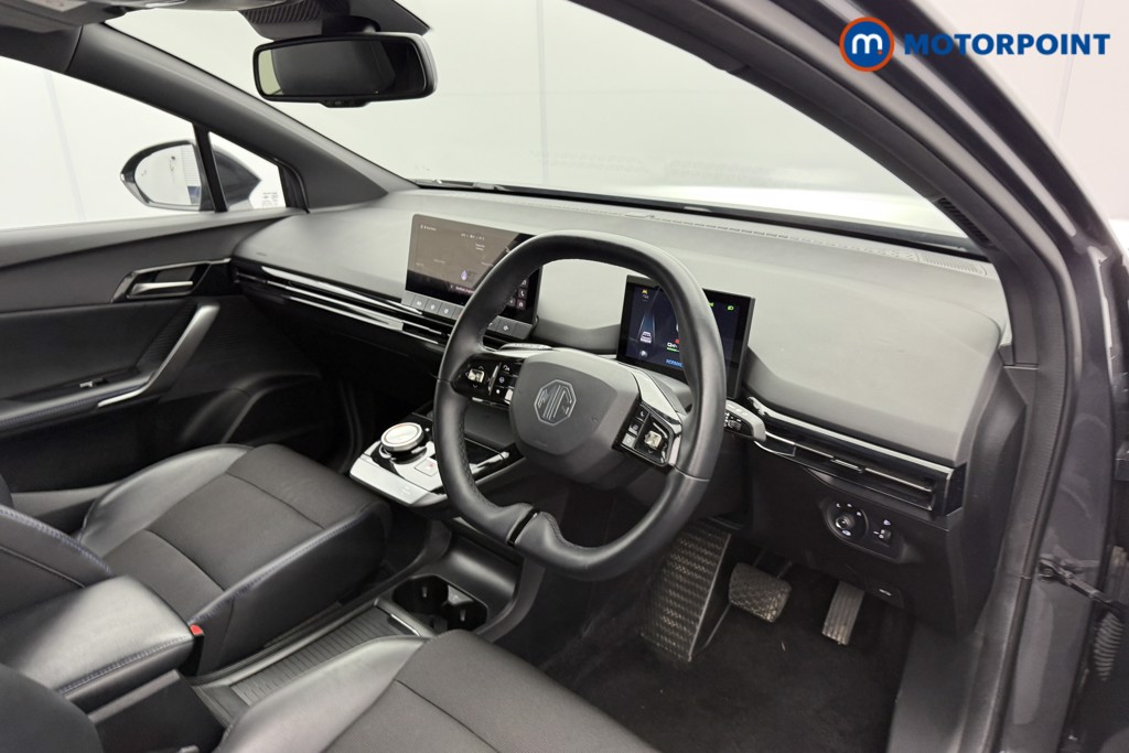 Mg Motor Uk MG4 Trophy Automatic Electric SUV - Stock Number (1563080) - 4th supplementary image