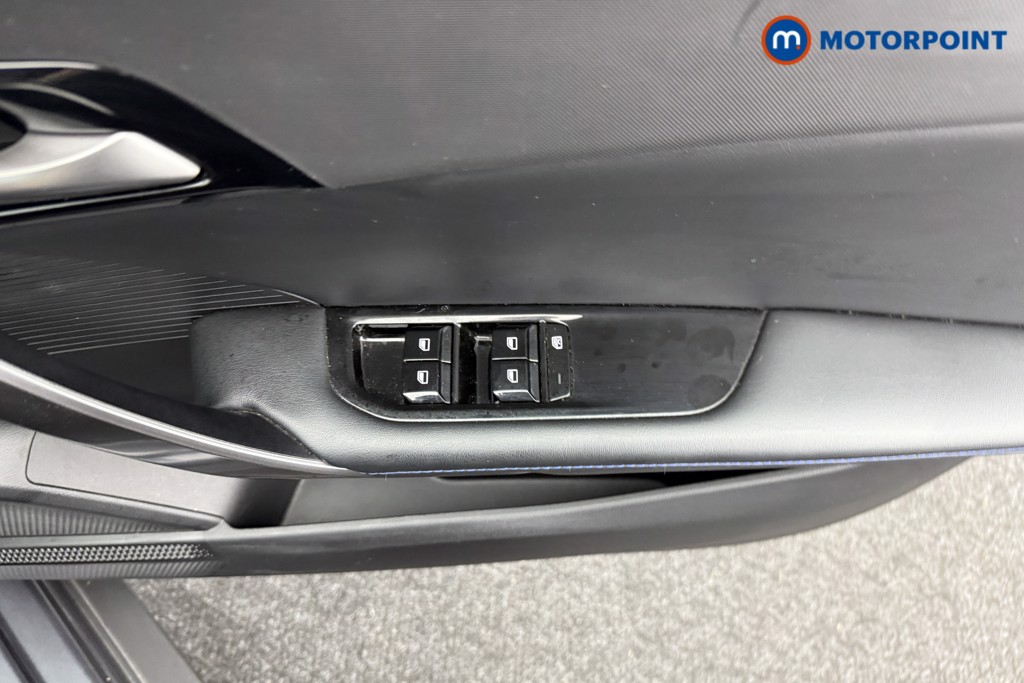 Mg Motor Uk MG4 Trophy Automatic Electric SUV - Stock Number (1563080) - 16th supplementary image