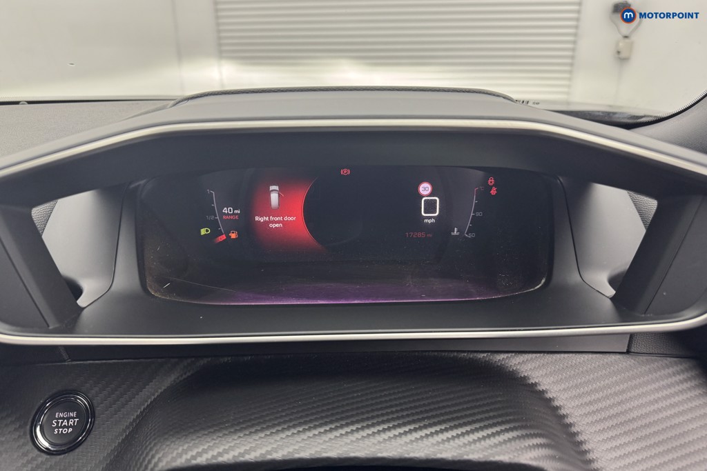 Peugeot 2008 Allure Premium-Plus Manual Petrol SUV - Stock Number (1563139) - 4th supplementary image