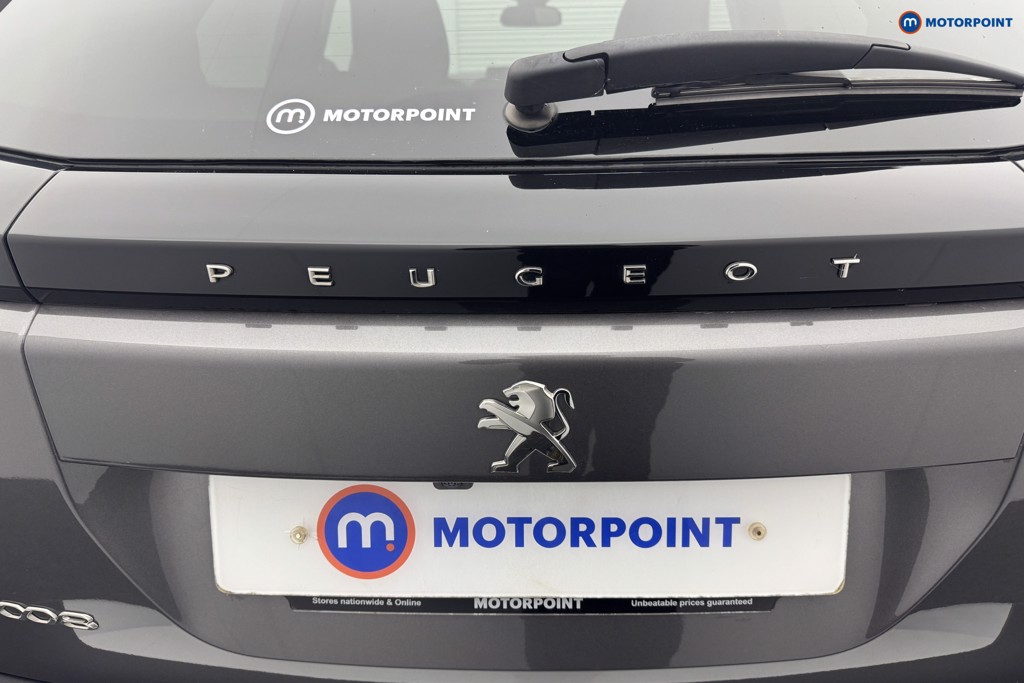 Peugeot 2008 Allure Premium-Plus Manual Petrol SUV - Stock Number (1563139) - 18th supplementary image