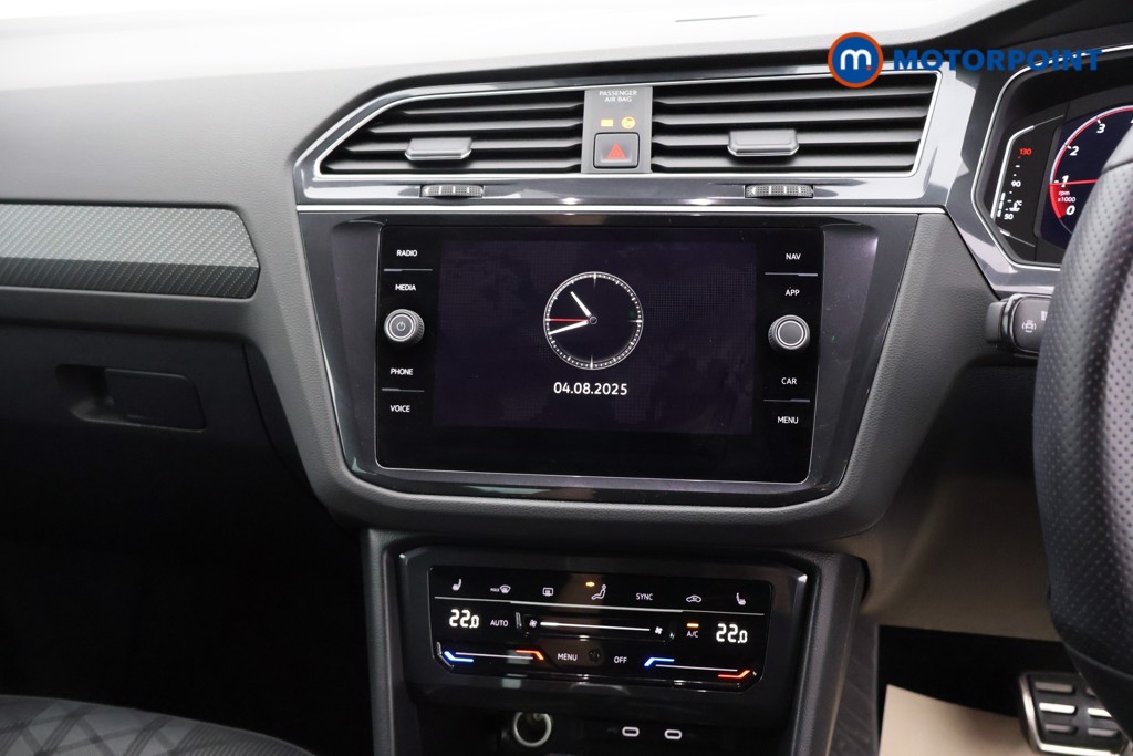 Volkswagen Tiguan R-Line Edition Automatic Petrol SUV - Stock Number (1563240) - 5th supplementary image