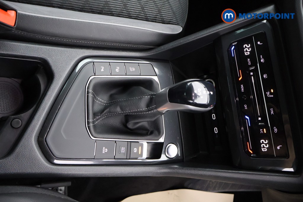 Volkswagen Tiguan R-Line Edition Automatic Petrol SUV - Stock Number (1563240) - 6th supplementary image