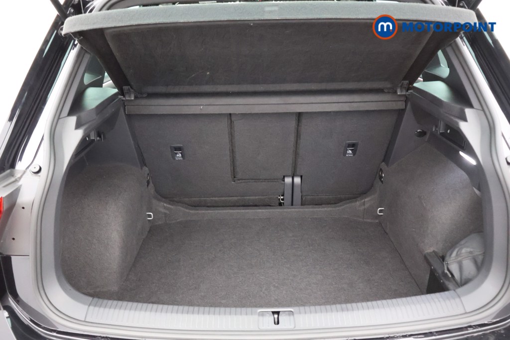 Volkswagen Tiguan R-Line Edition Automatic Petrol SUV - Stock Number (1563240) - 15th supplementary image