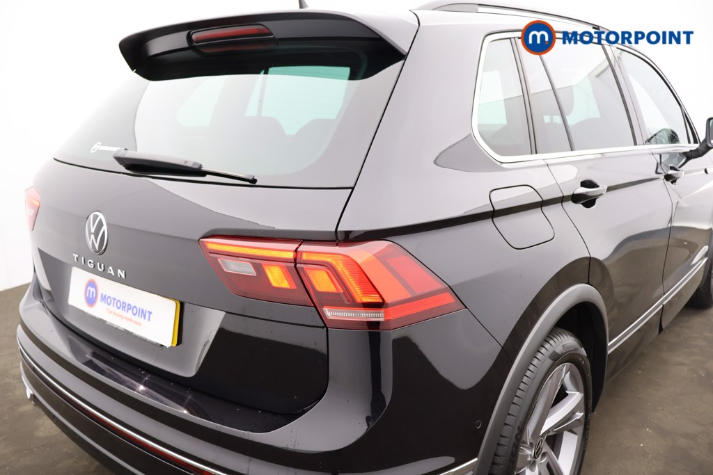 Volkswagen Tiguan R-Line Edition Automatic Petrol SUV - Stock Number (1563240) - 16th supplementary image