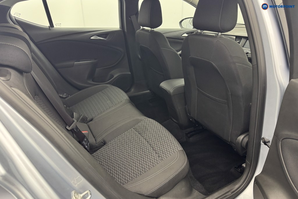Vauxhall Astra SRI Automatic Petrol Hatchback - Stock Number (1563297) - 7th supplementary image
