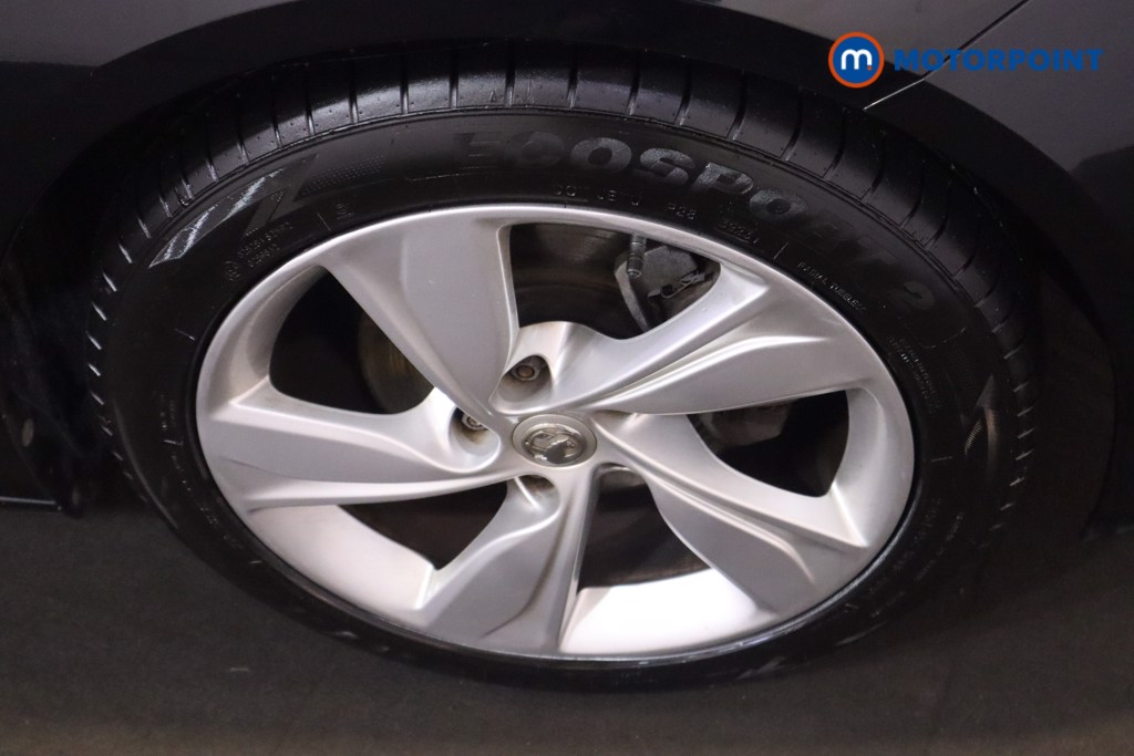 Vauxhall Insignia SRI Manual Petrol Hatchback - Stock Number (1563534) - 11th supplementary image
