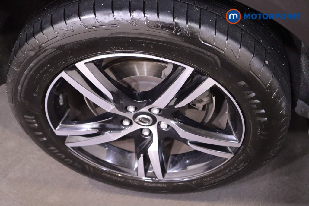 Volvo Xc60 R Design Automatic Petrol SUV - Stock Number (1563585) - 12th supplementary image