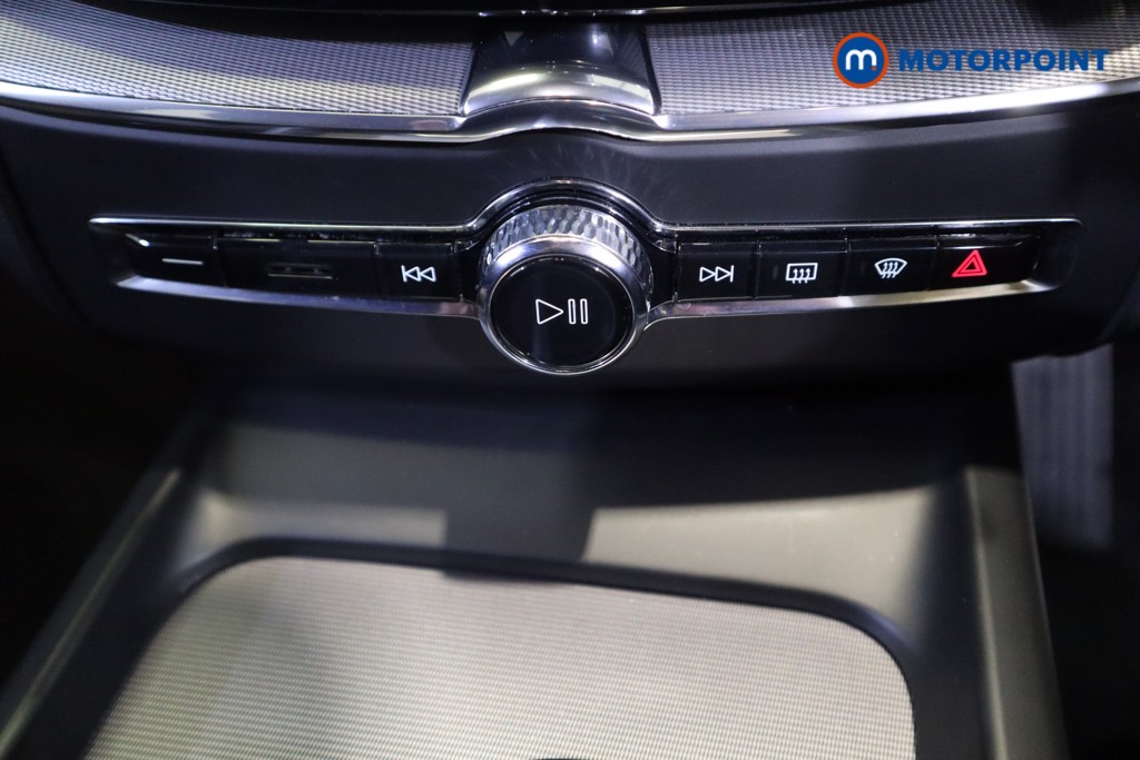 Volvo Xc60 R Design Automatic Petrol SUV - Stock Number (1563585) - 19th supplementary image
