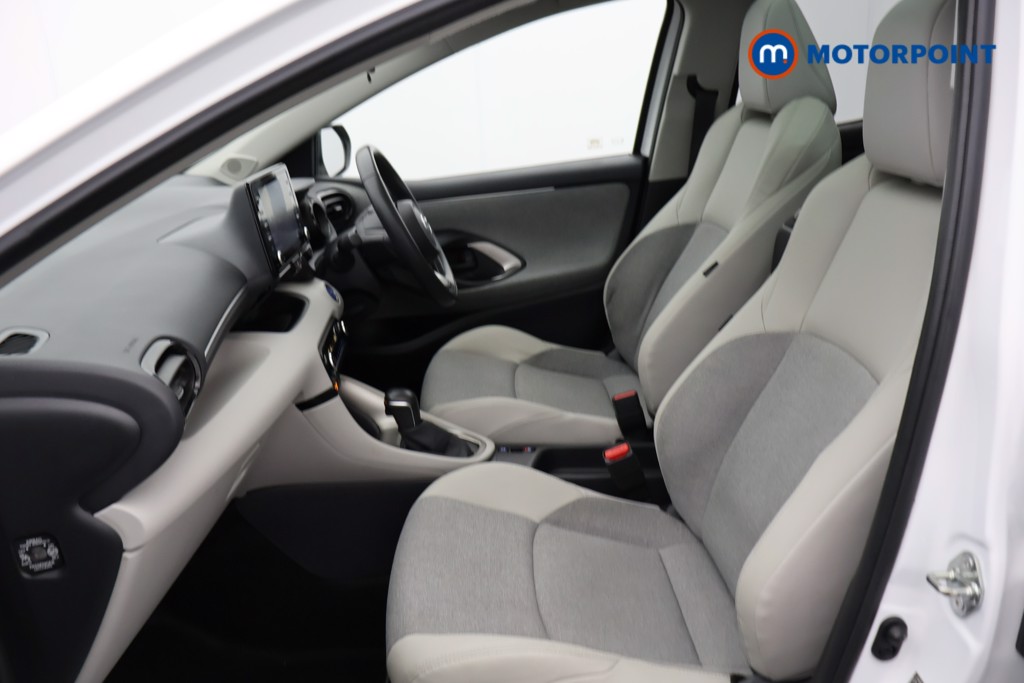 Toyota Yaris Excel Automatic Petrol-Electric Hybrid Hatchback - Stock Number (1563645) - 12th supplementary image