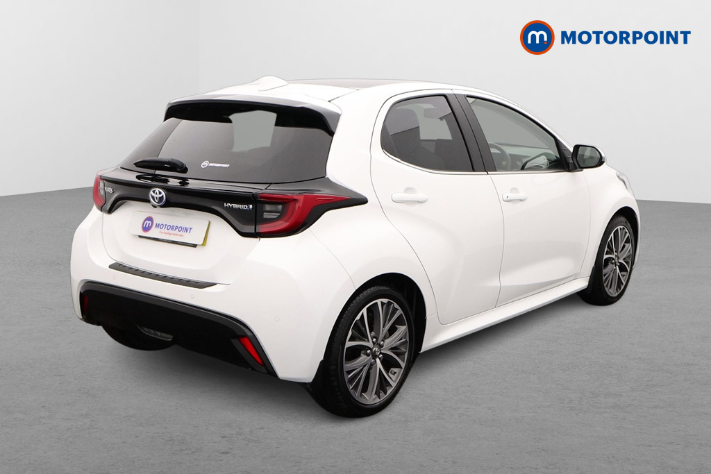 Toyota Yaris Excel Automatic Petrol-Electric Hybrid Hatchback - Stock Number (1563645) - Drivers side rear corner