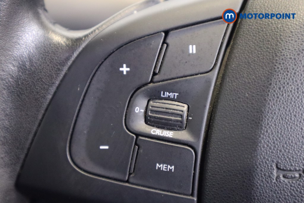 Citroen C4 Cactus Flair Manual Petrol SUV - Stock Number (1563876) - 15th supplementary image