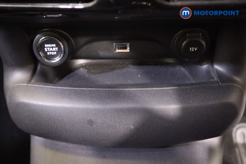 Citroen C4 Cactus Flair Manual Petrol SUV - Stock Number (1563876) - 19th supplementary image