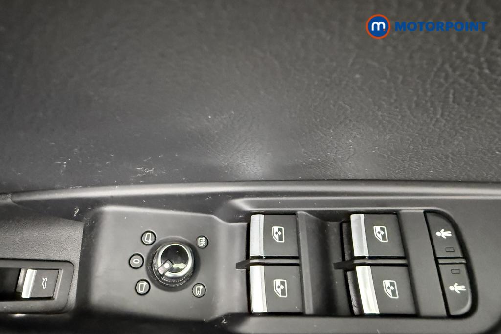 Audi A4 Sport Manual Petrol Saloon - Stock Number (1563988) - 19th supplementary image