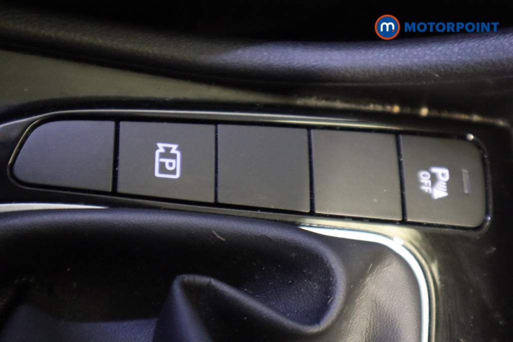 Hyundai Tucson Se Connect Manual Petrol SUV - Stock Number (1564027) - 22nd supplementary image